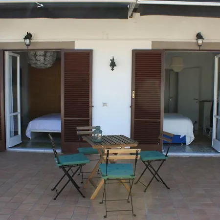 公寓 Casa Bice Amazing View Of Vesuvius With Pool 索伦托