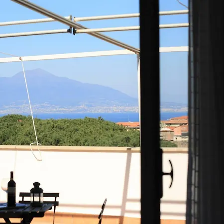 Casa Bice Amazing View Of Vesuvius With Pool * 索伦托